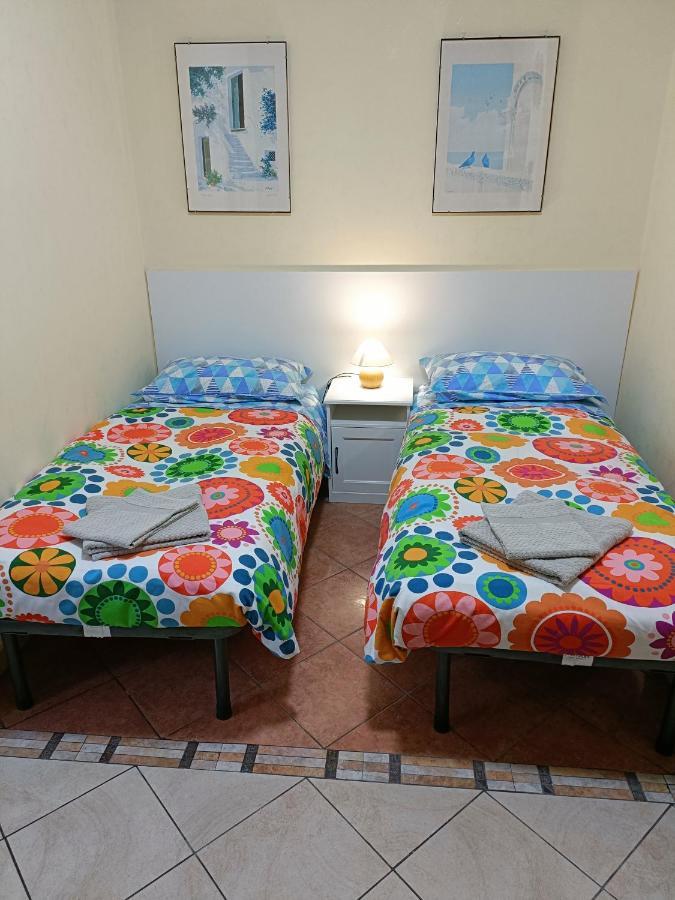 Domus Cornelia Apartment Наполи Екстериор снимка